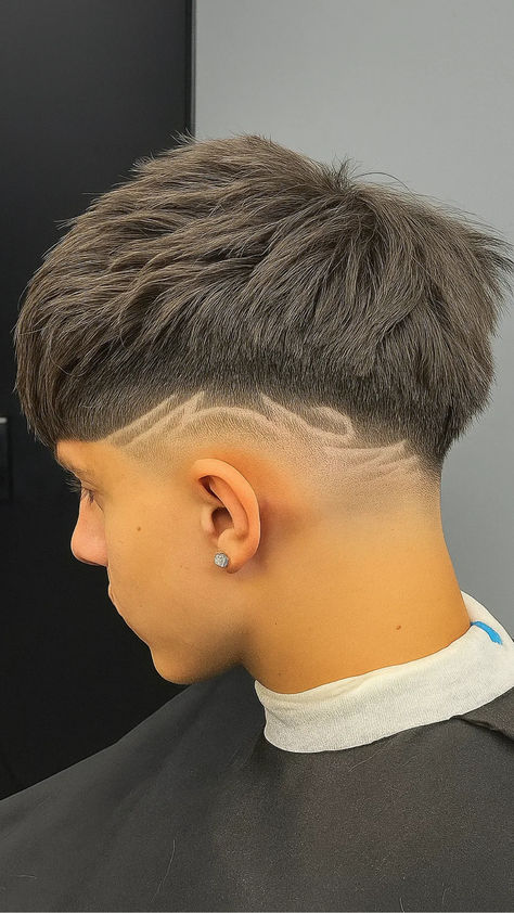 Mid Taper Fade with Design