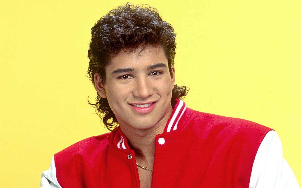 Mario Lopez's Kids Dressed Up As Saved by the Bell Characters for Halloween - Parade
